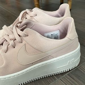 Nike Air Force 1 pink suede